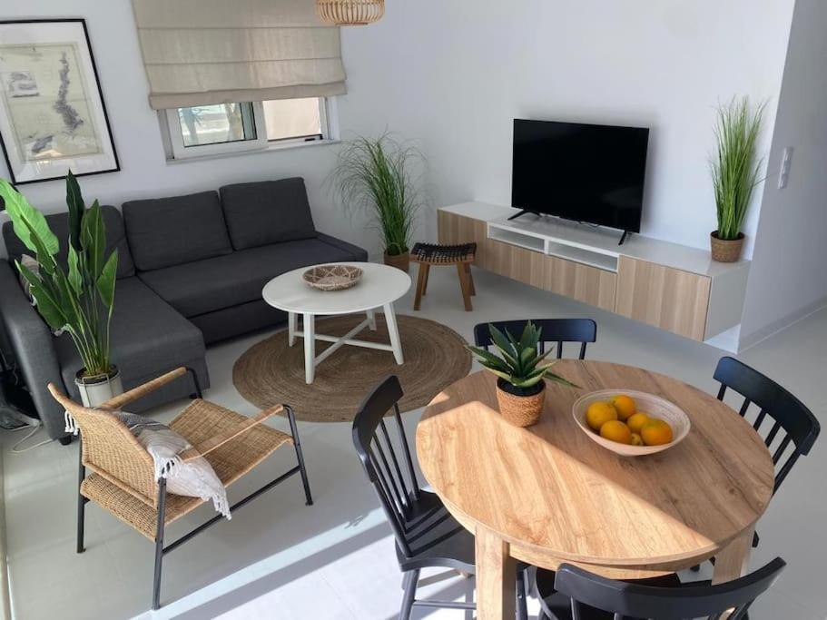 The Palm Apartment Karpathos Екстер'єр фото